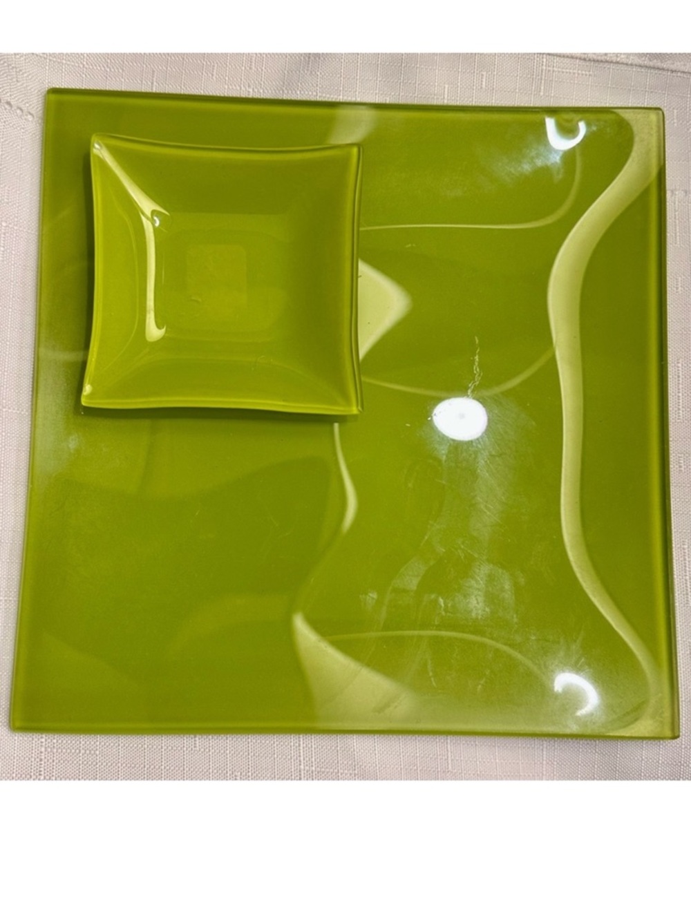 Crate&Barrel Green Glass Plate Set
